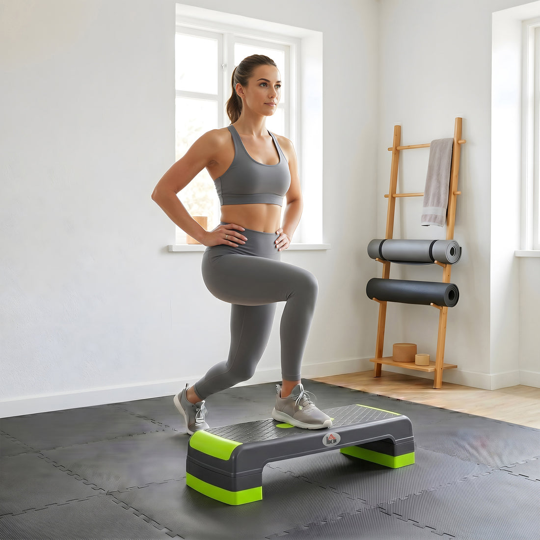 Step Fitness per Aerobica Antiscivolo e Regolabile su 3 Altezze, in PP, 78x28x10/15/20 cm, Verde e Grigio