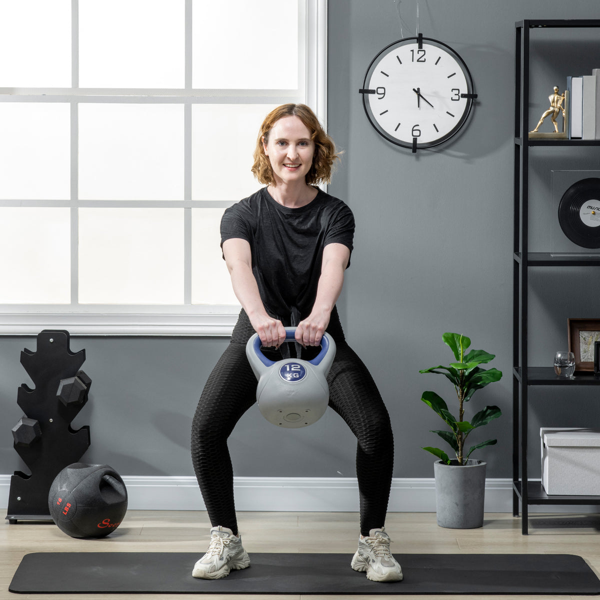 Kettlebell 12kg in PU e Sabbia con Base Piatta e Impugnatura per Stacchi, Squat e Sollevamenti, 24x17x28 cm, Blu